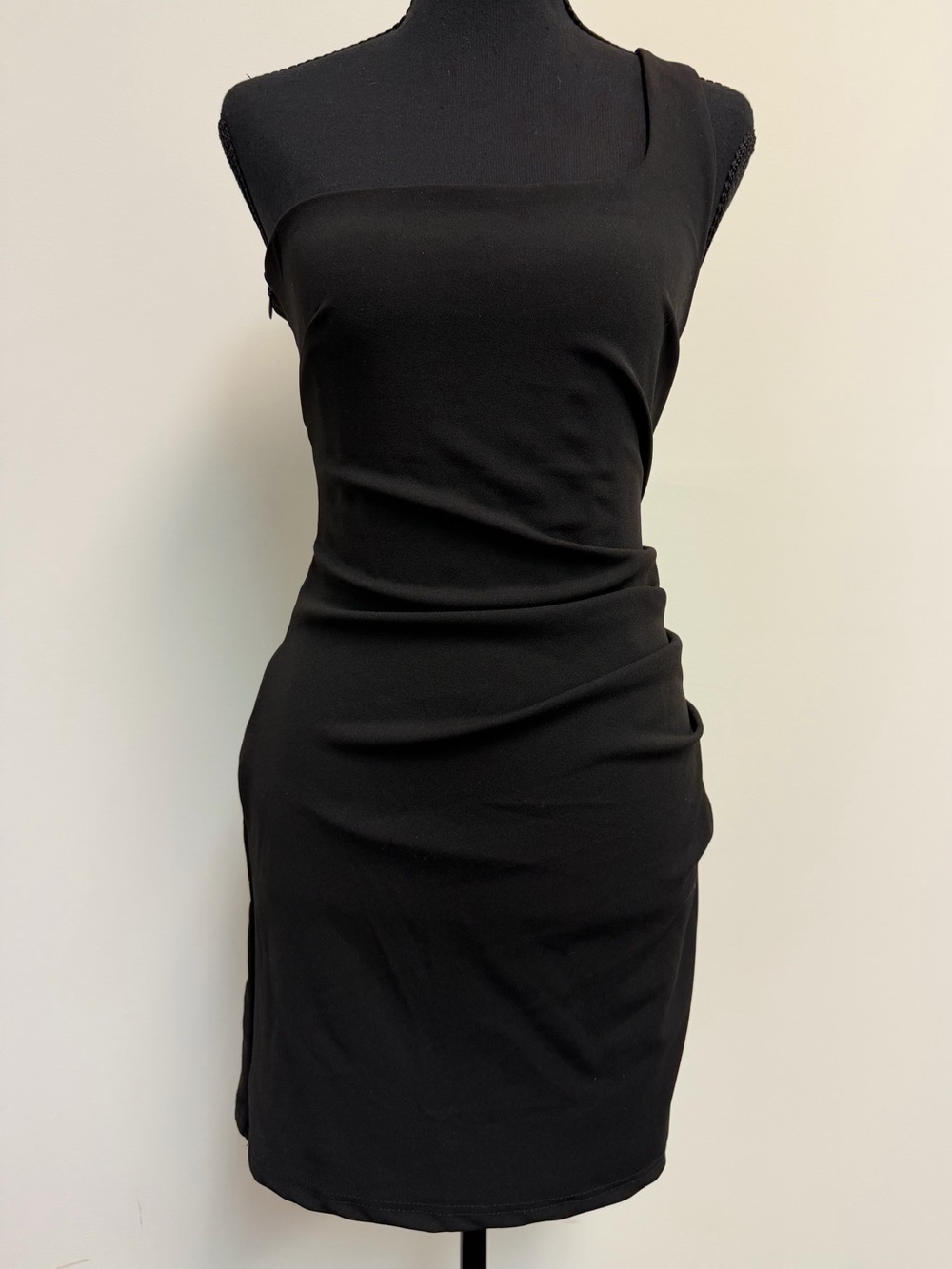 Lulu's Black One-Shoulder Ruched Mini Dress